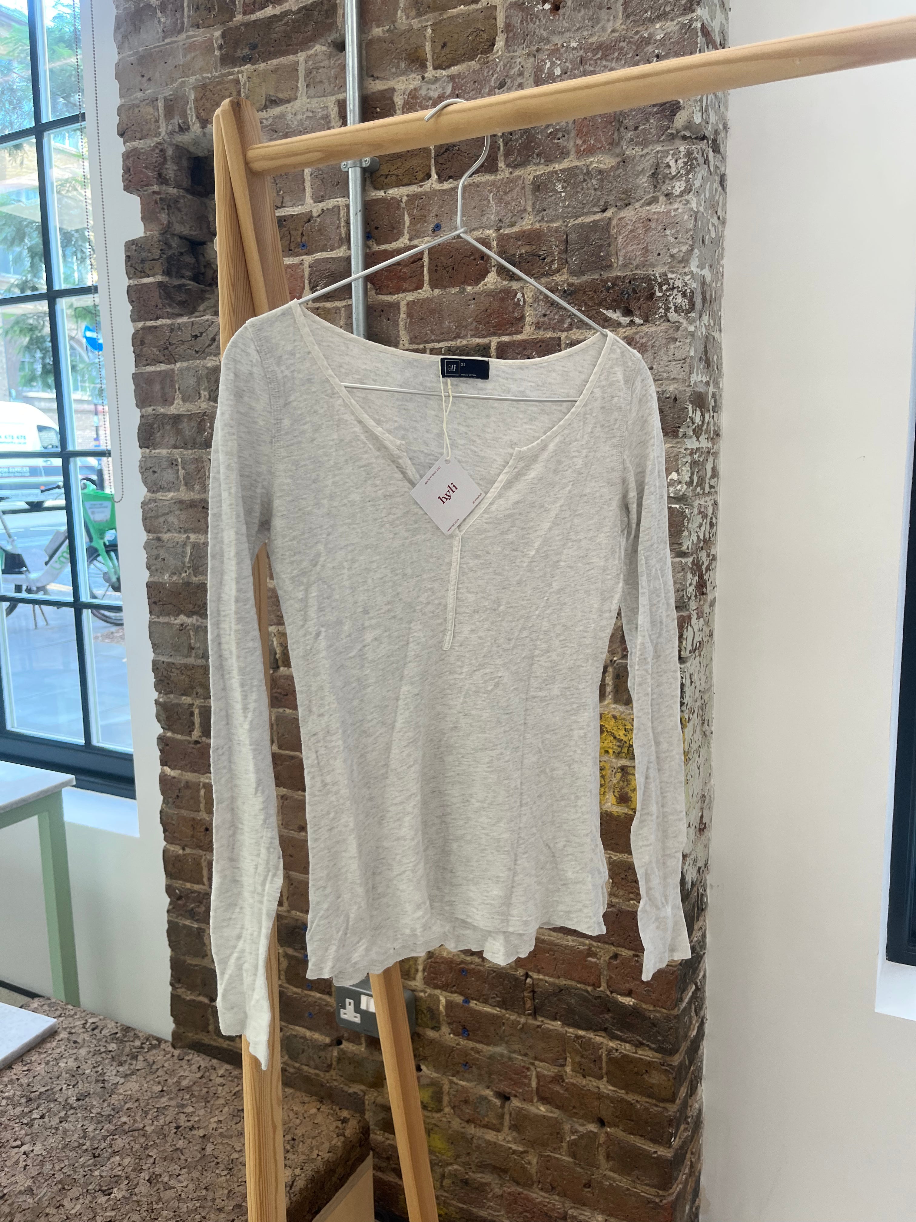 Vintage Gap Long Sleeve